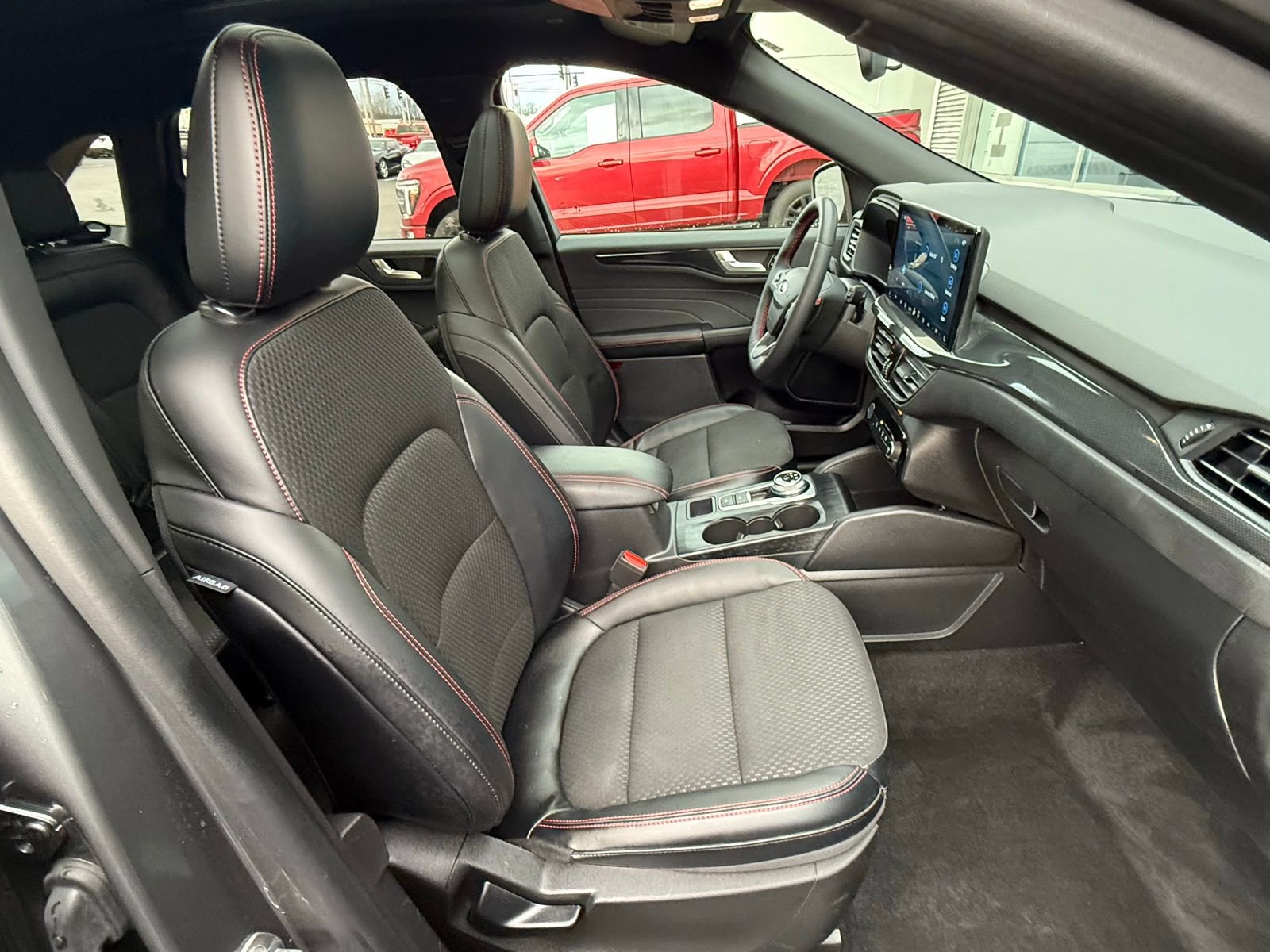 Certified 2023 Ford Escape ST-Line w/ Tech Pack #1 image 16