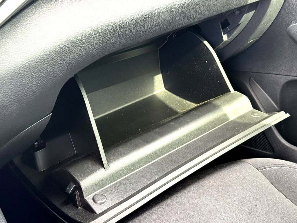 Used 2024 Nissan Altima 2.5 SV image 25