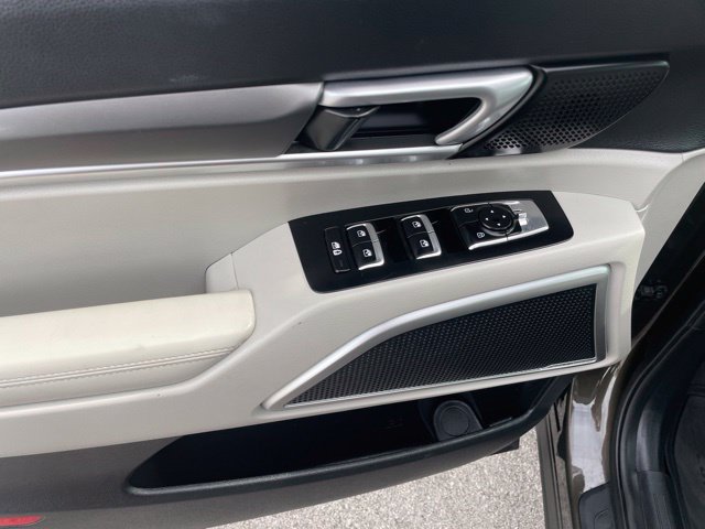 Used 2020 Kia Telluride S FWD image 21