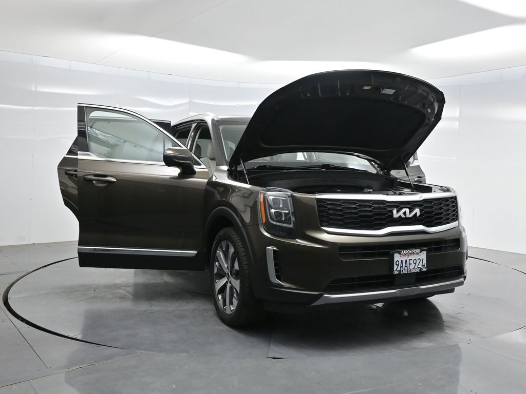 Used 2022 Kia Telluride EX w/ EX Premium Package FWD image 44