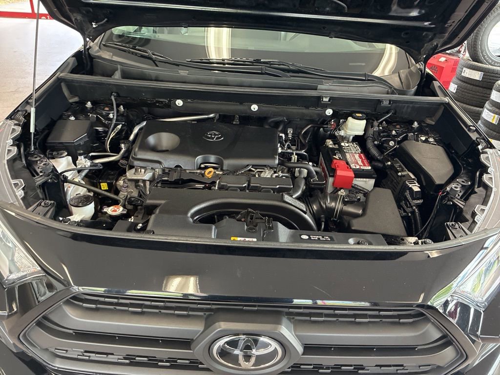 Used 2019 Toyota RAV4 Adventure w/ Cold Weather Package AWD/4WD image 23