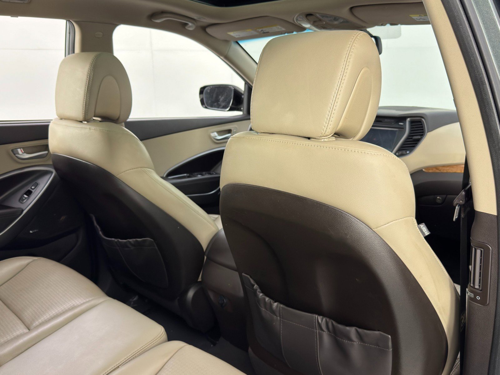 Used 2014 Hyundai Santa Fe w/ Technology Package 05 image 35