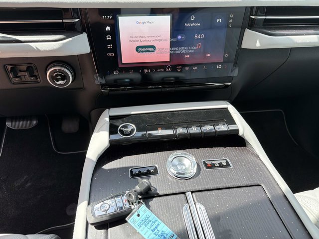 New 2026 Lincoln Navigator L Black Label AWD/4WD image 30