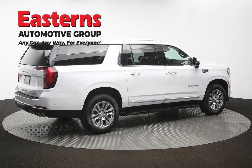 Used 2025 GMC Yukon XL Denali AWD/4WD image 45