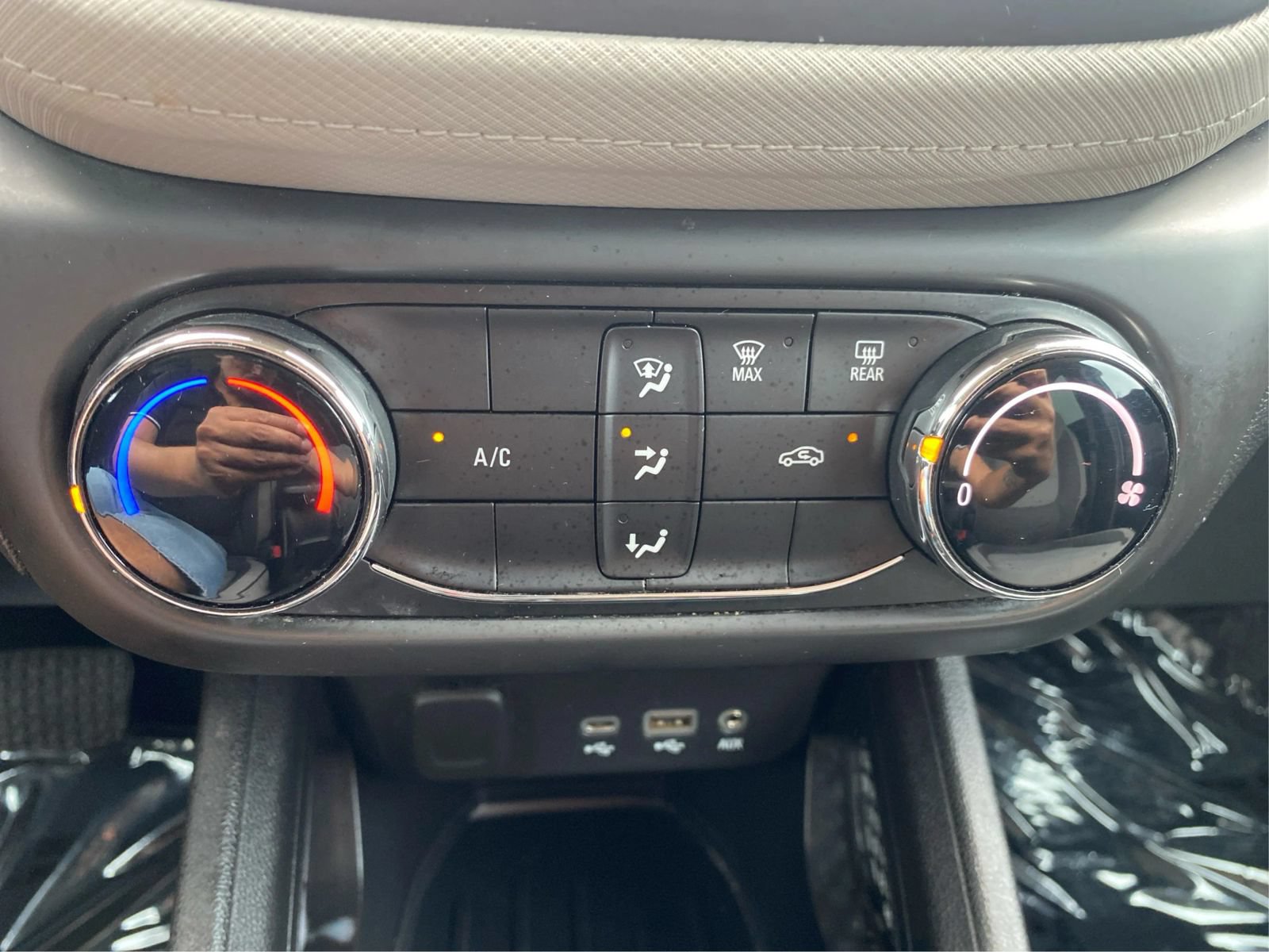 Used 2021 Chevrolet TrailBlazer LS FWD image 17