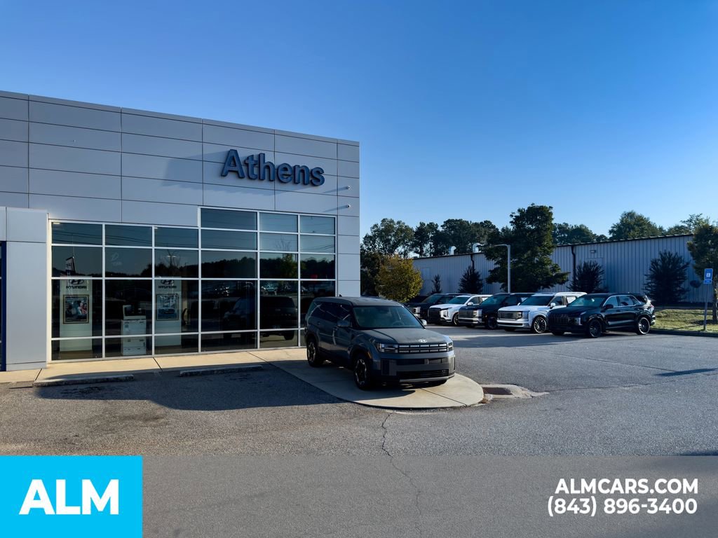 Used 2025 Genesis GV70 2.5T image 44