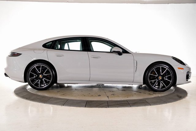 Used 2023 Porsche Panamera Turbo S image 7
