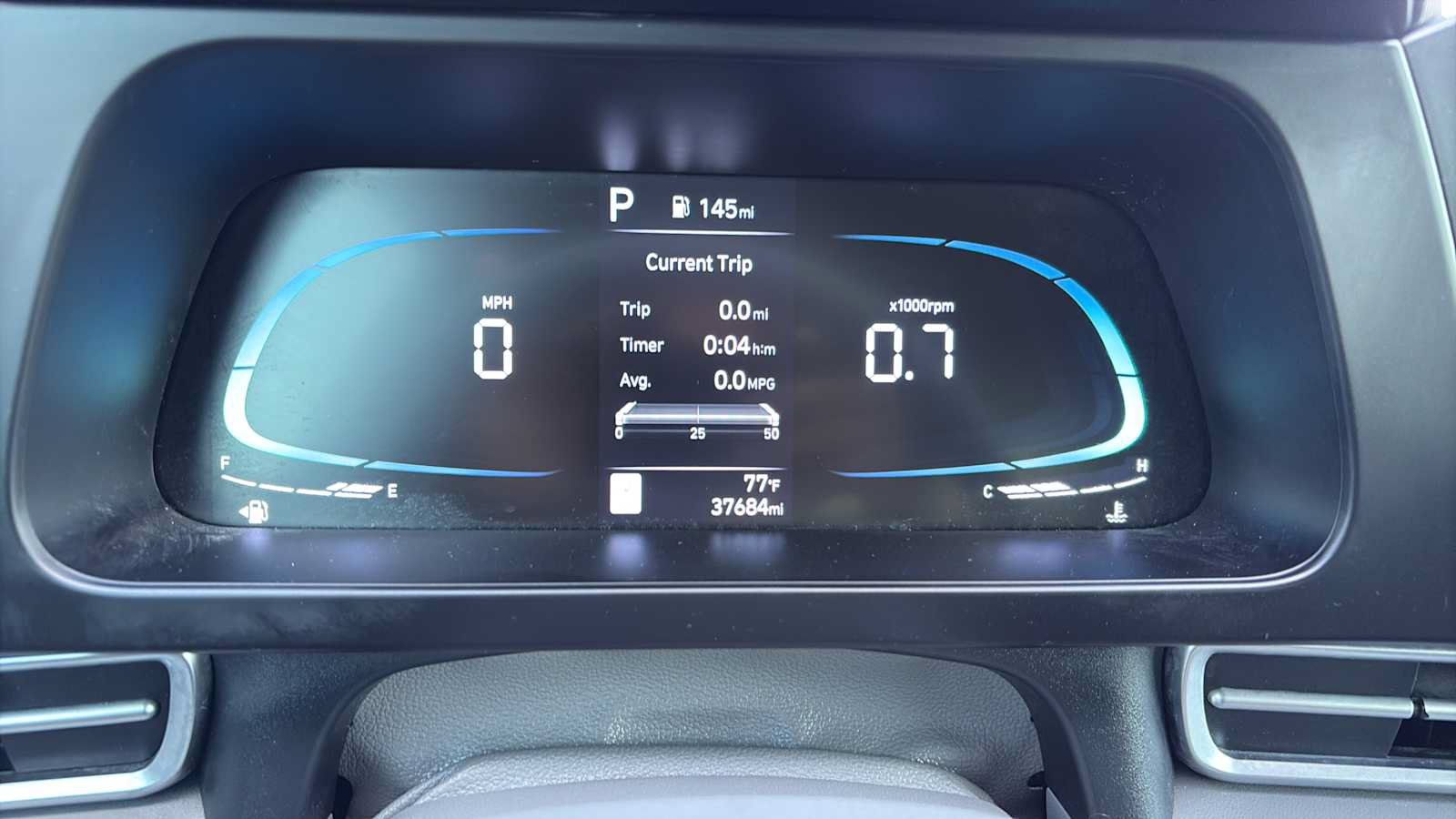 Used 2025 Hyundai Elantra Sport FWD image 16
