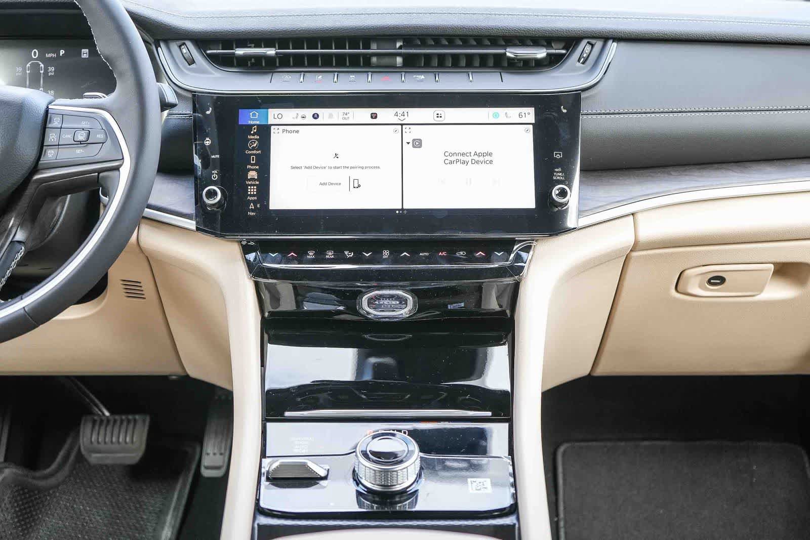 New 2026 Jeep Grand Cherokee L Limited w/ Luxury Tech Group II AWD/4WD image 15
