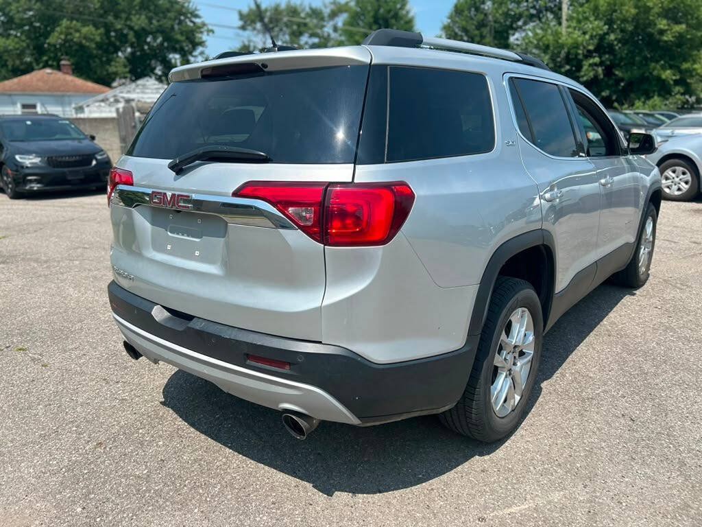Used 2019 GMC Acadia SLT FWD image 5