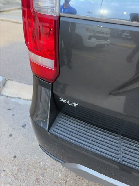 Used 2018 Ford Expedition XLT w/ Equipment Group 202A image 11