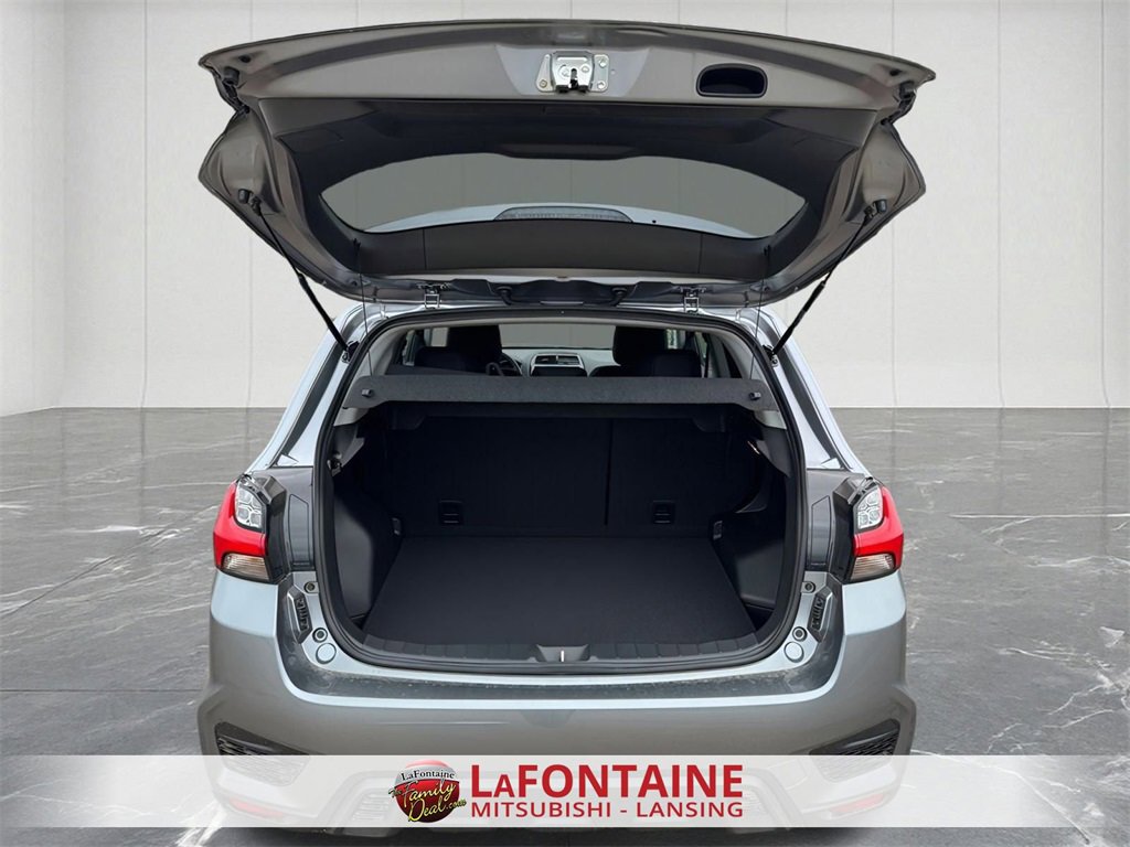 New 2025 Mitsubishi Outlander Sport LE image 32