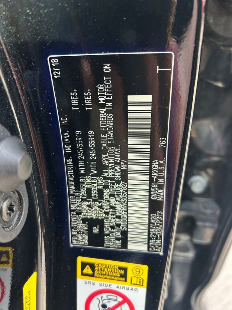 Used 2019 Toyota Highlander Limited Platinum AWD/4WD image 10