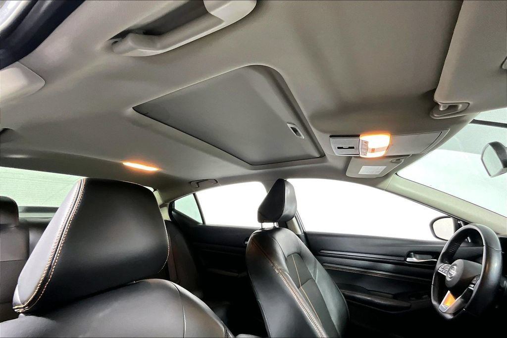 Used 2019 Nissan Altima 2.5 SR w/ SR Premium Package FWD image 22