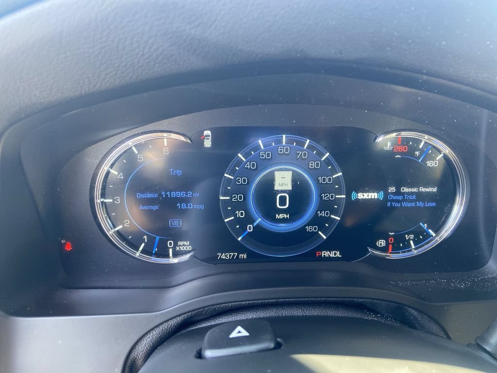 Certified 2020 Cadillac Escalade Premium Luxury AWD/4WD image 20