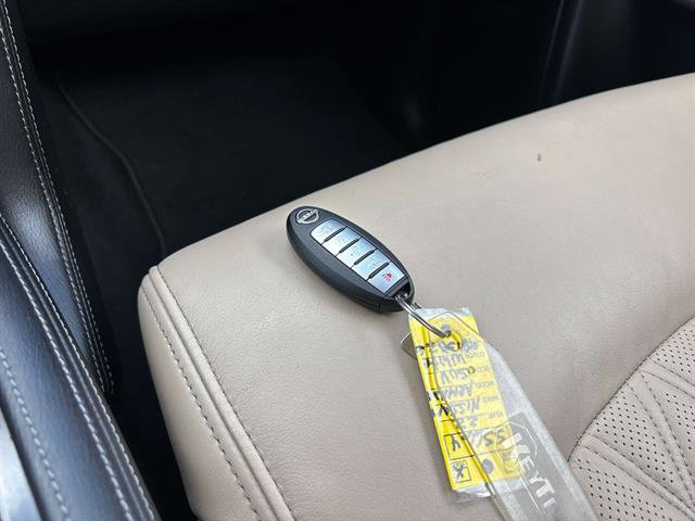 Used 2022 Nissan Armada Platinum w/ Captain's Chairs Package image 31