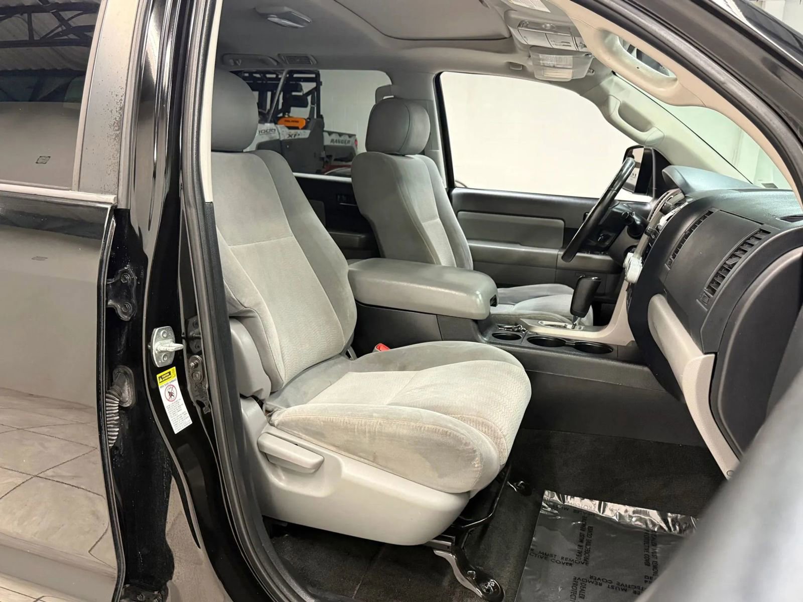 Used 2013 Toyota Sequoia SR5 image 25