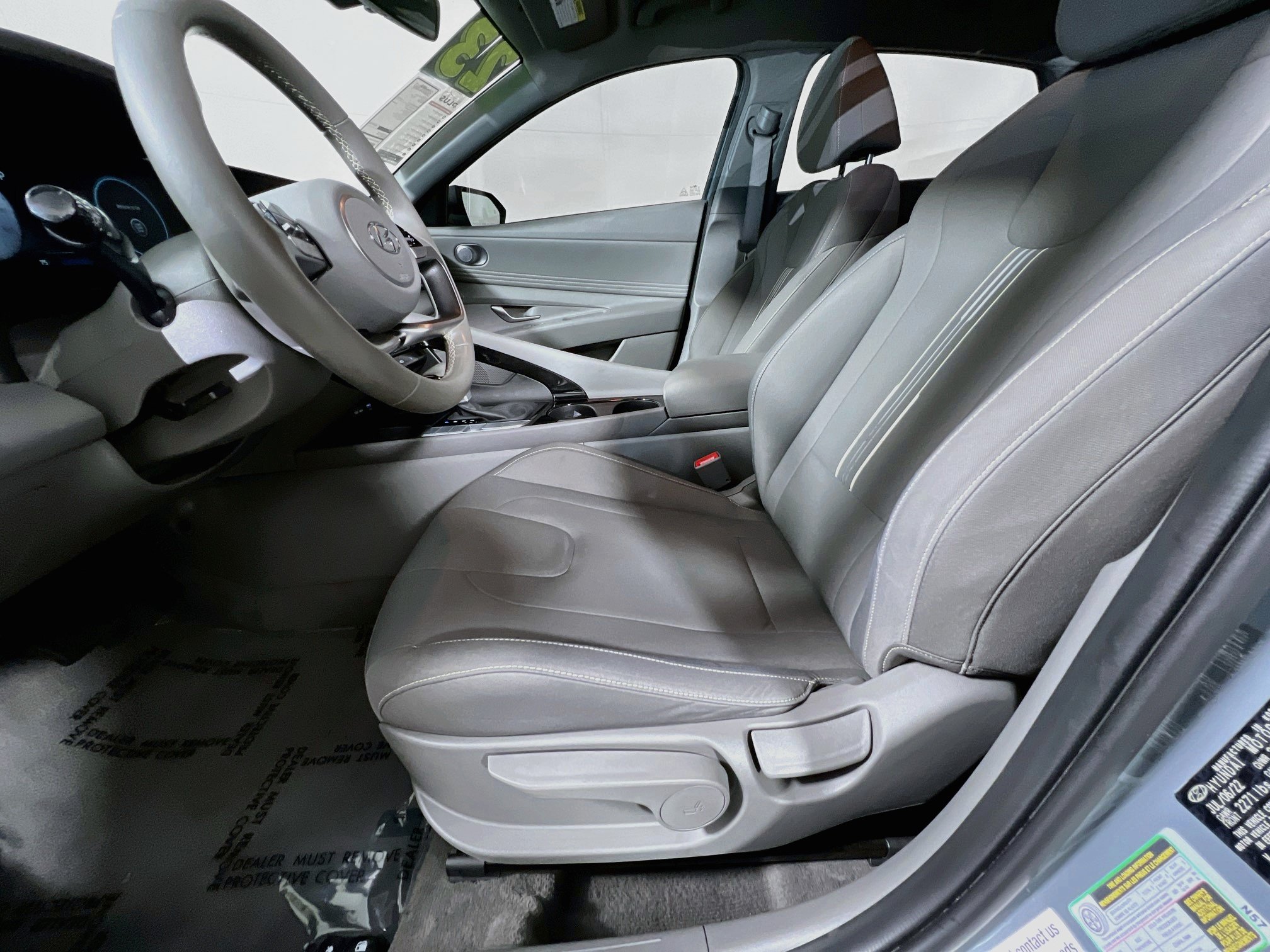Used 2023 Hyundai Elantra SEL w/ Convenience Package FWD image 15