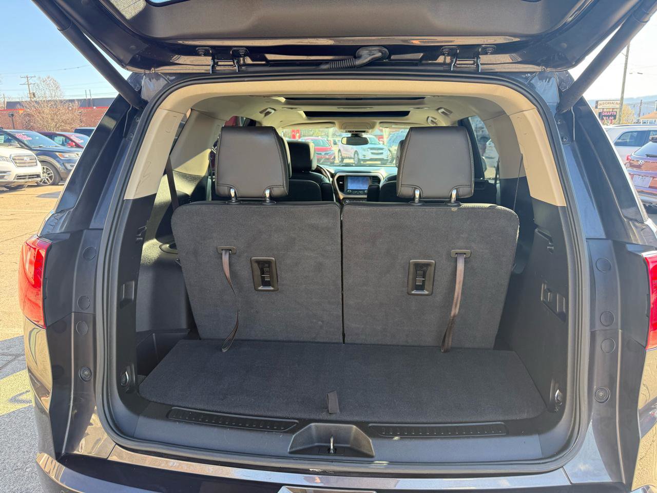 Used 2018 GMC Acadia Denali w/ Technology Package AWD/4WD image 53