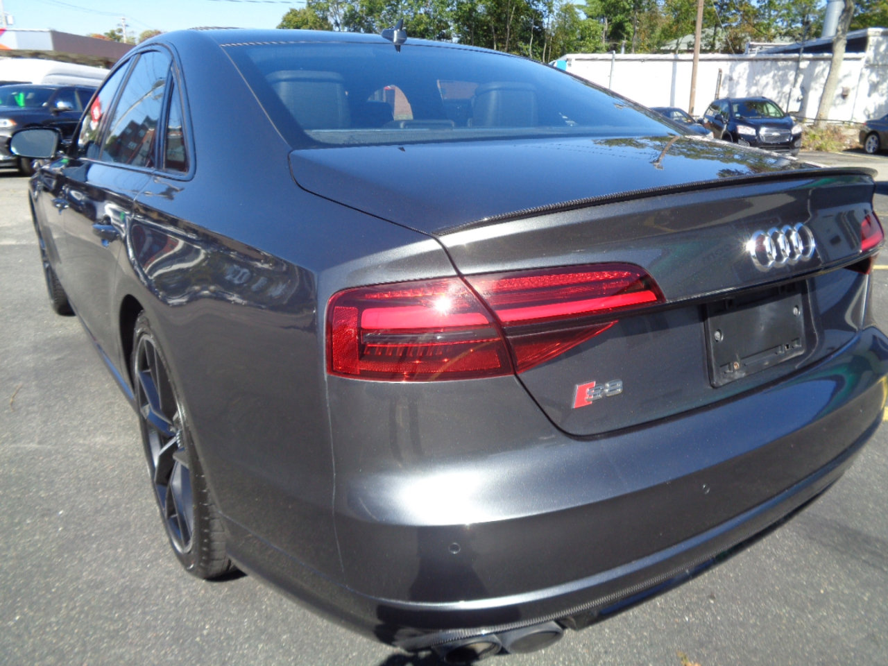 Used 2017 Audi S8 Plus w/ Dynamic Package image 17