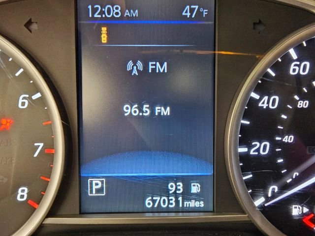 Used 2019 Nissan Sentra SV w/ Special Edition Package image 13