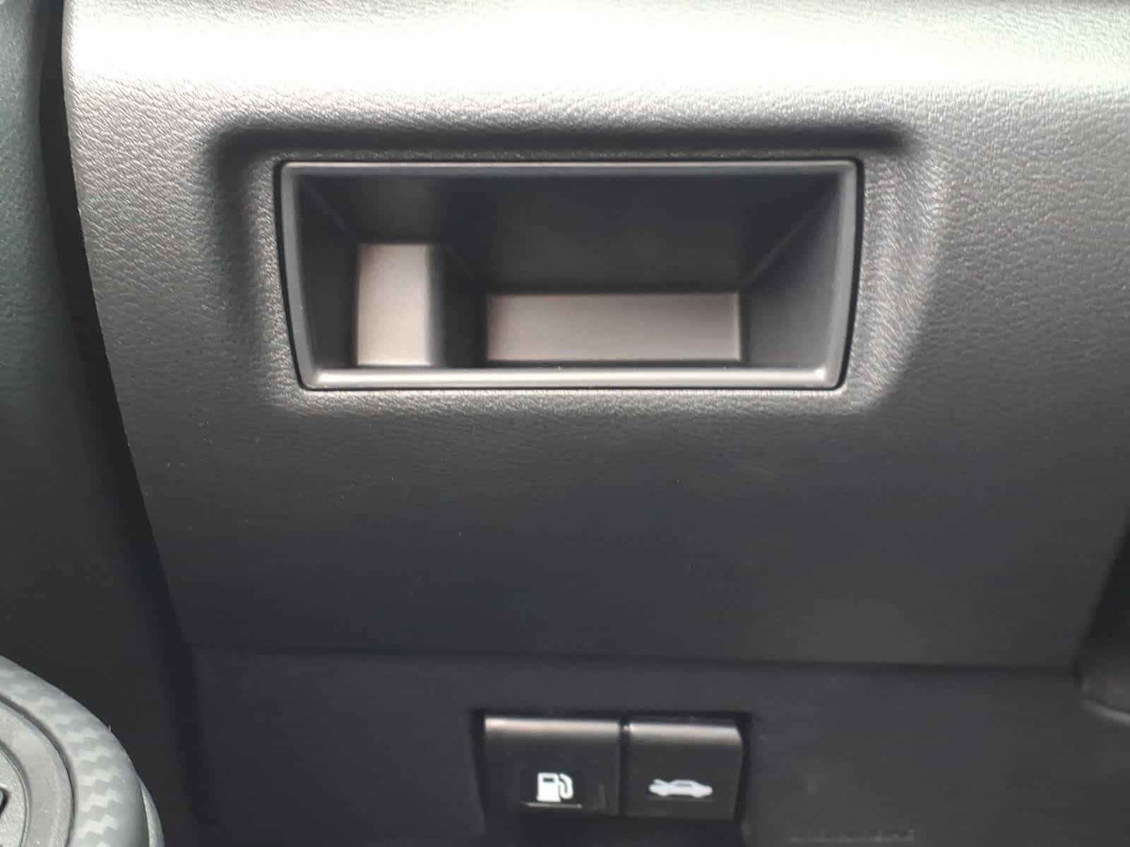 New 2025 Nissan Versa SV FWD image 22