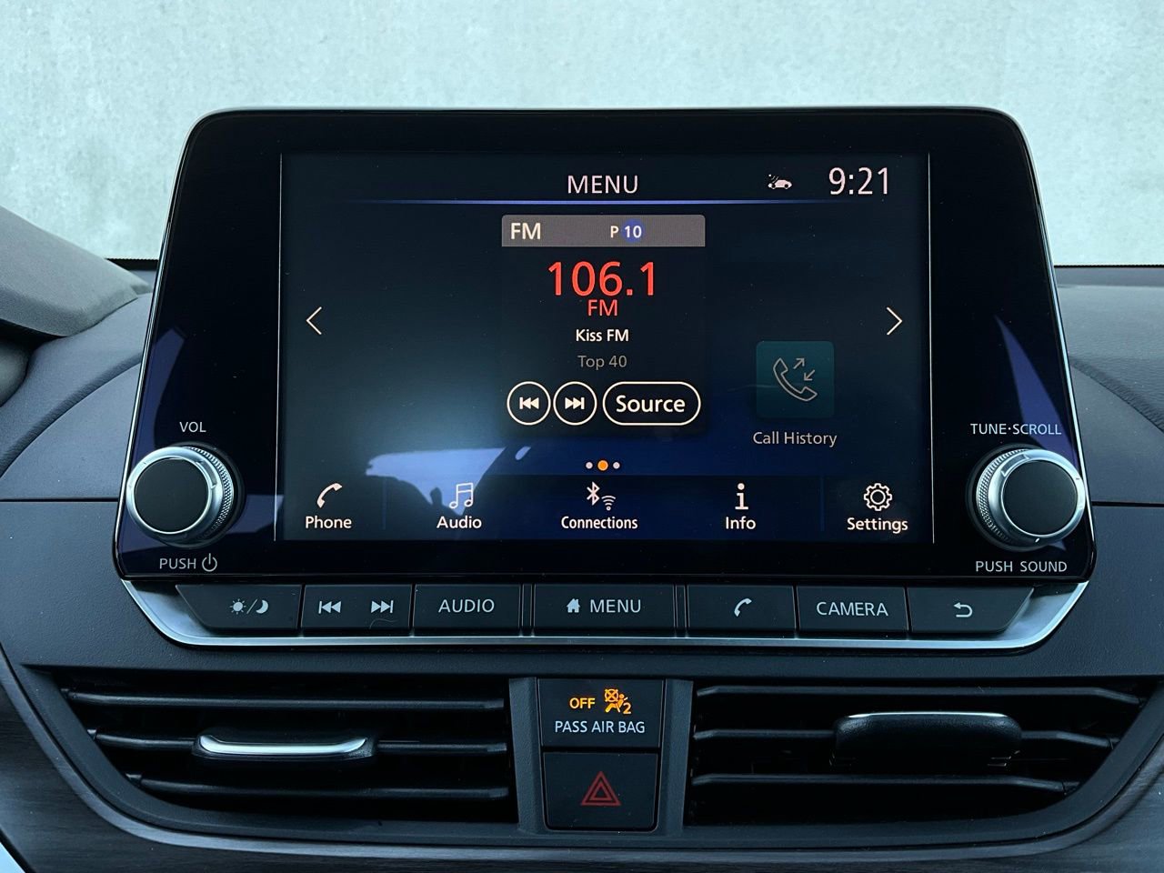 Used 2025 Nissan Altima 2.5 SV image 28