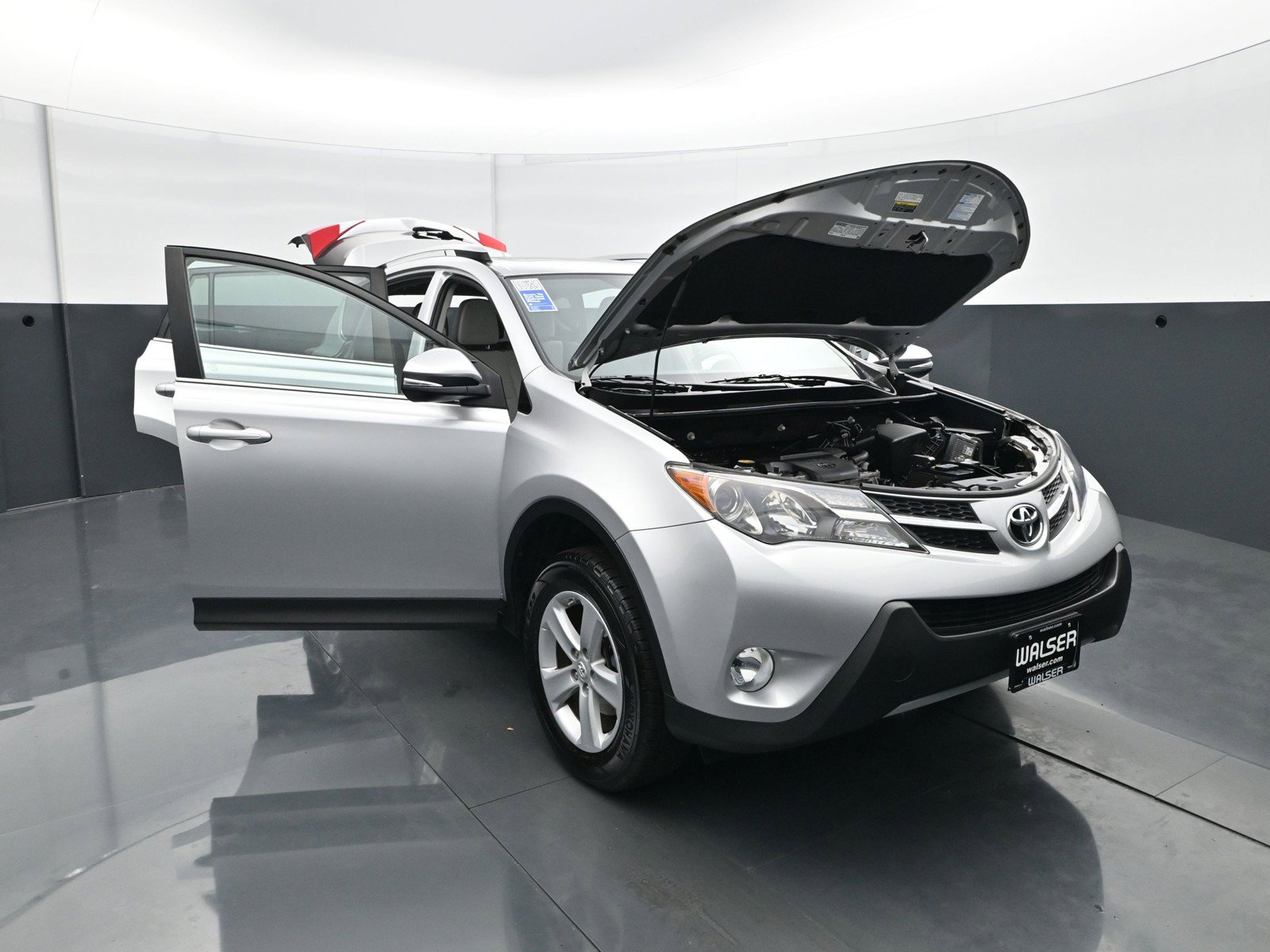 Used 2014 Toyota RAV4 XLE AWD/4WD image 35