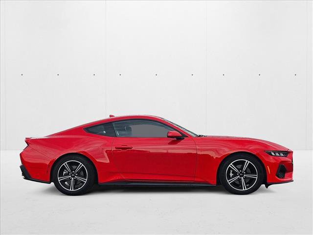 Used 2024 Ford Mustang Premium image 4