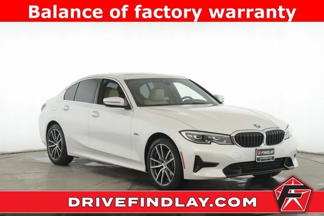 Used 2022 BMW 330e xDrive image 1