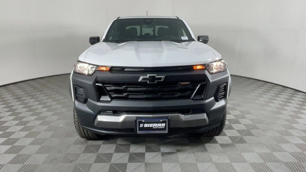 New 2025 Chevrolet Colorado Trail Boss w/ Midnight Edition image 9
