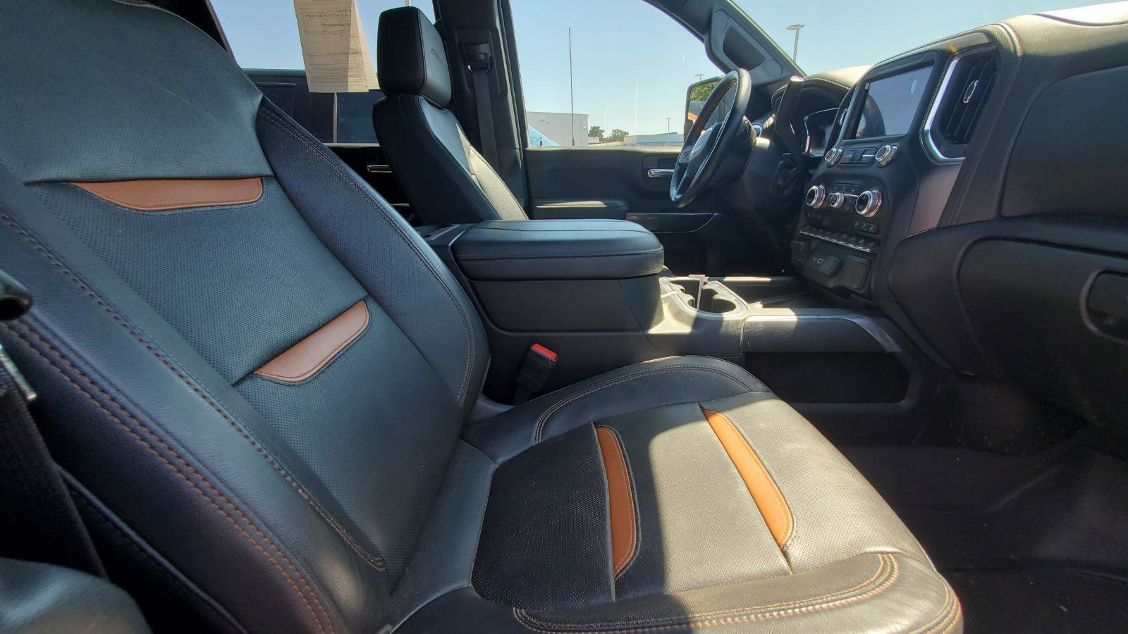 Used 2023 GMC Sierra 3500 AT4 w/ AT4 Premium Plus Package image 4