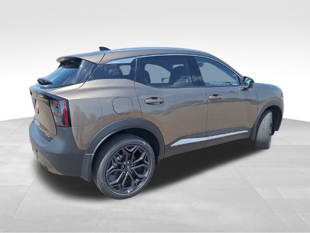 New 2026 Nissan Kicks SR w/ SR Premium Package FWD image 7