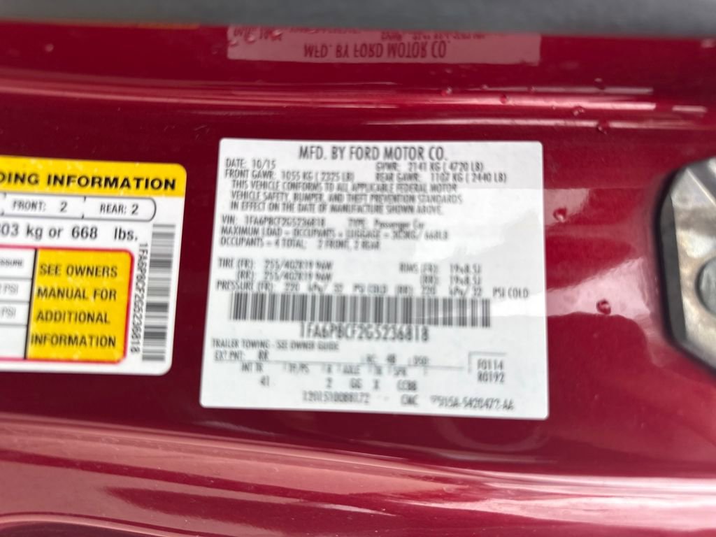 Used 2016 Ford Mustang GT Premium image 31