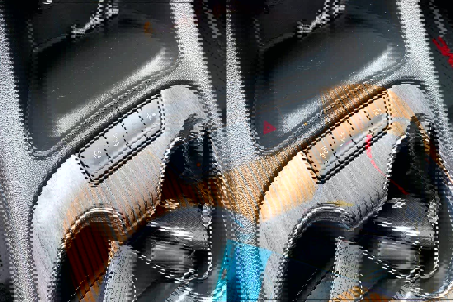 Used 2021 GMC Acadia SLE w/ Driver Convenience Package FWD image 31