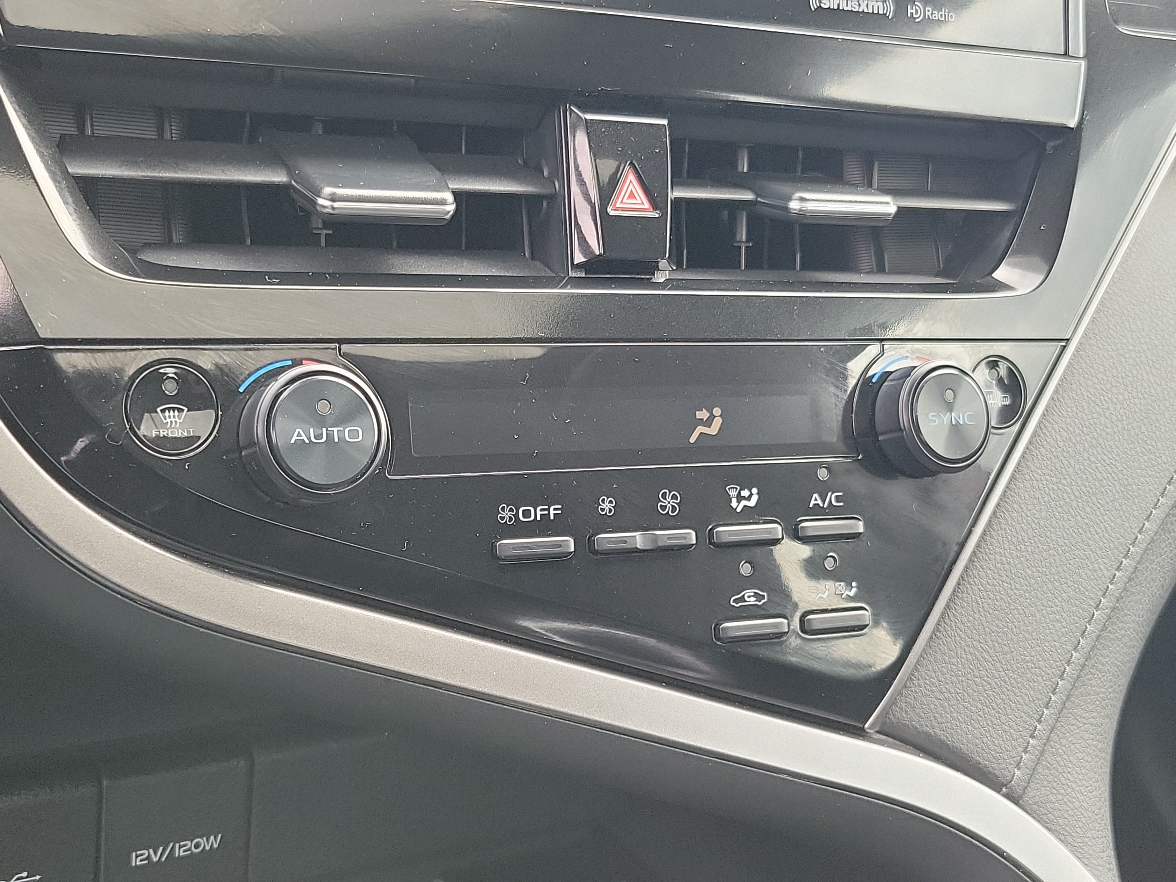 Certified 2022 Toyota Camry LE w/ Audio Upgrade Package FWD image 27