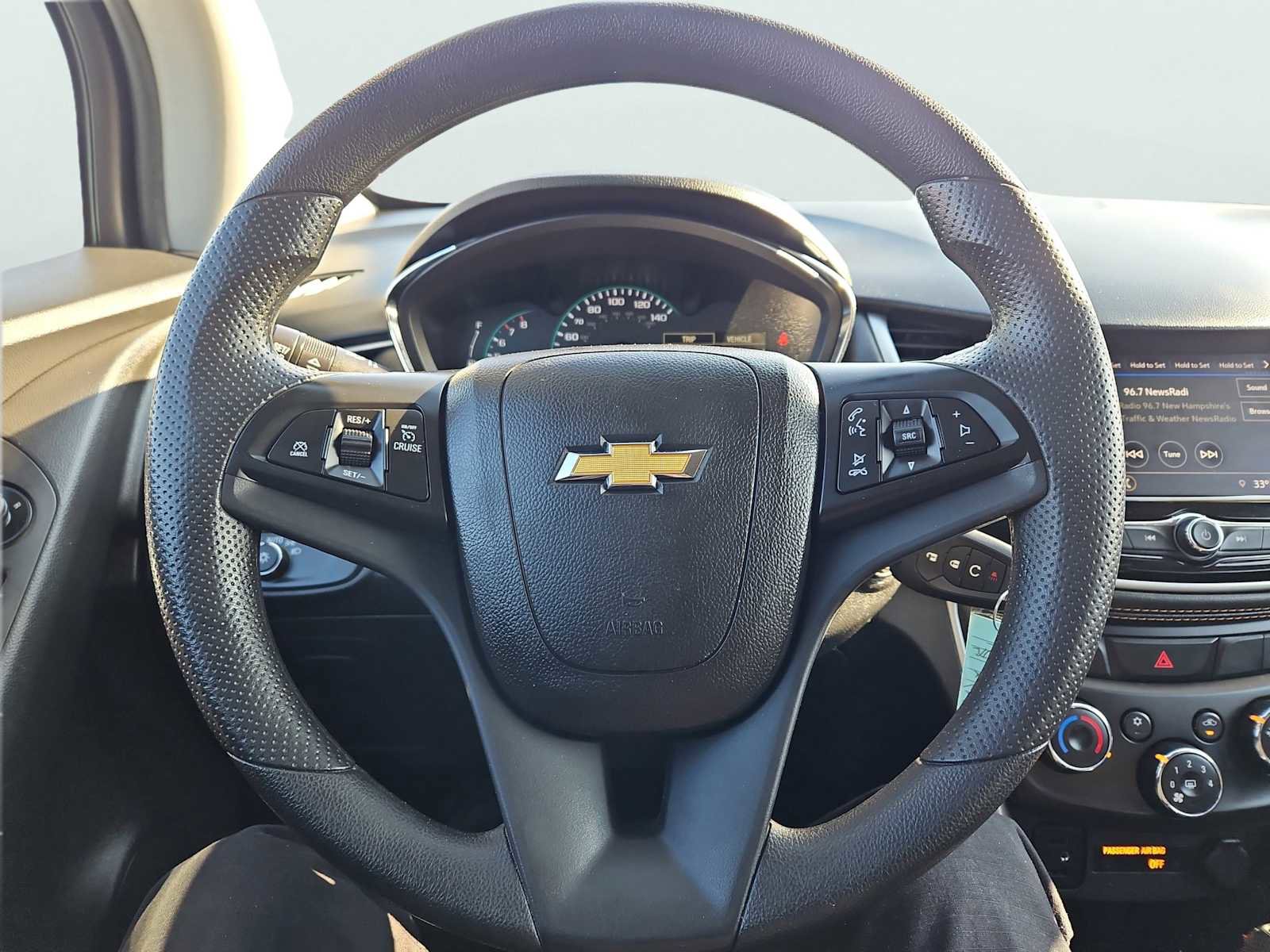 Certified 2022 Chevrolet Trax LS w/ Tint and Cruise Package image 24