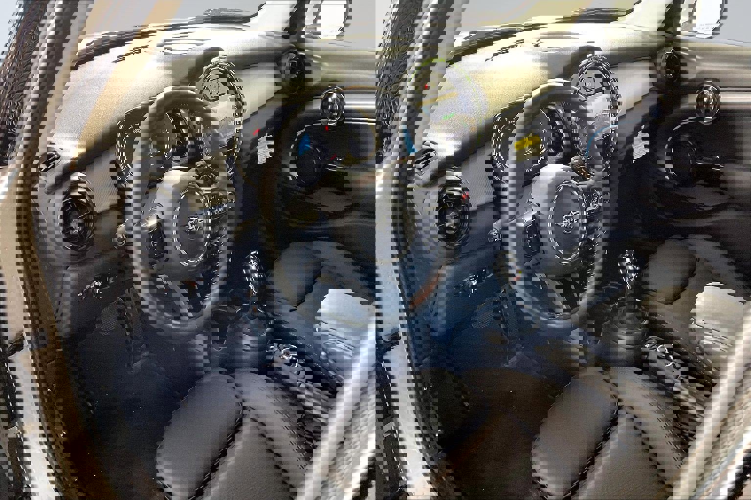 Used 2024 MINI Cooper S image 14