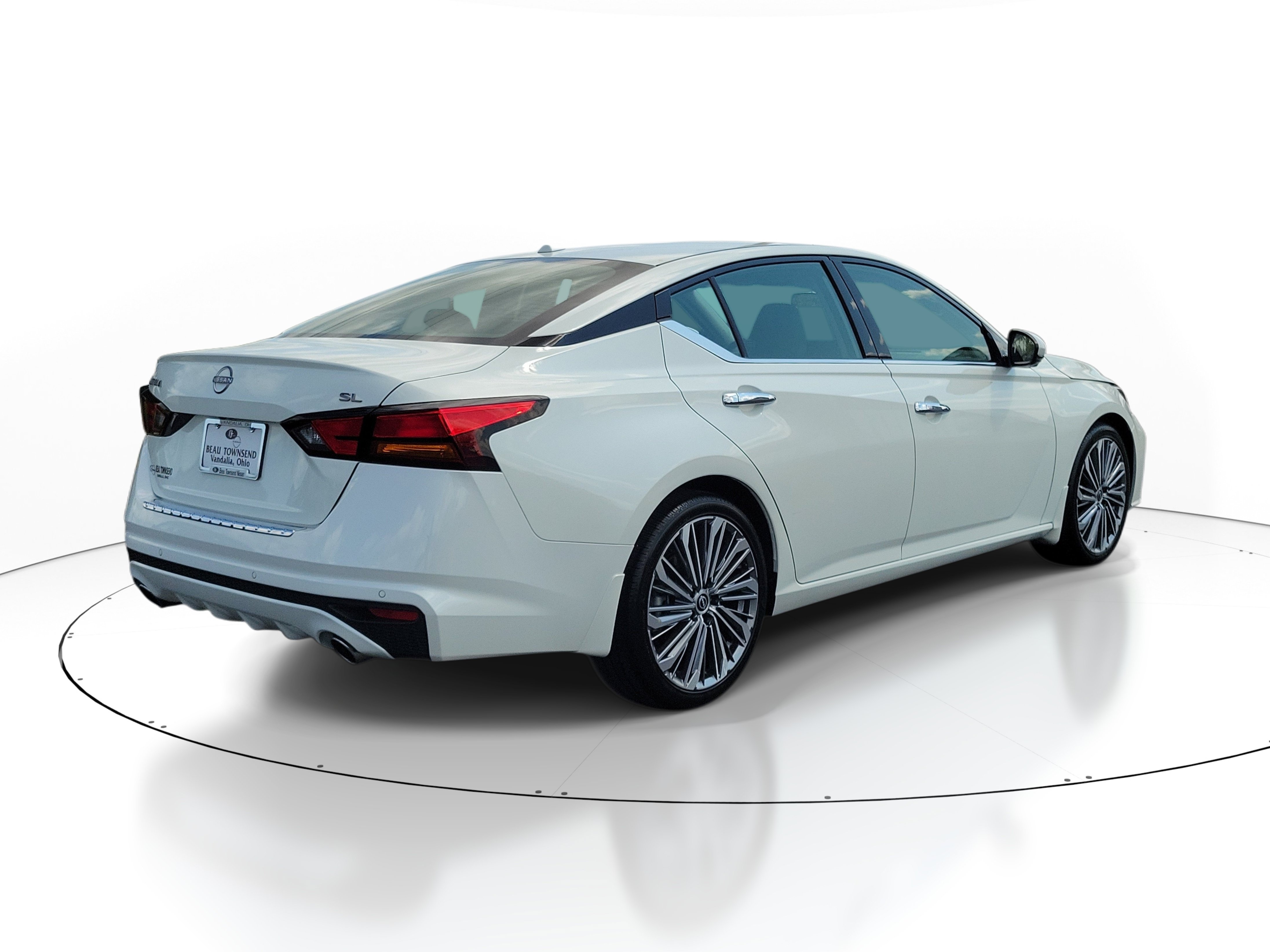 Certified 2023 Nissan Altima 2.5 SL FWD image 4