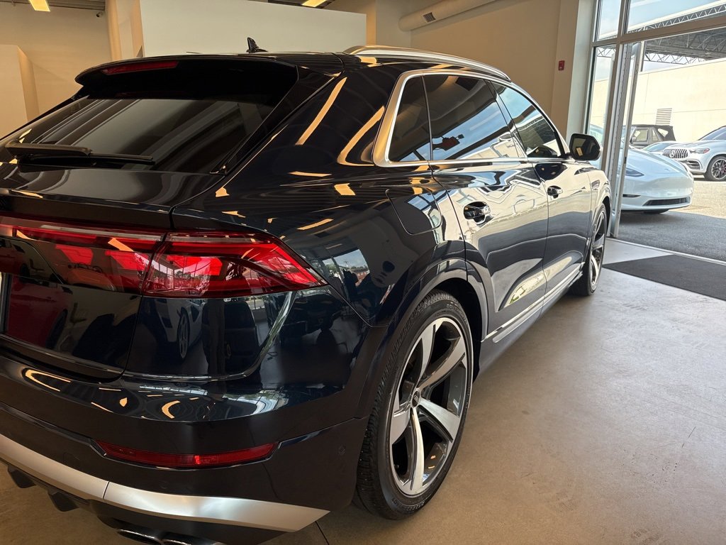 Used 2024 Audi SQ8 Prestige w/ Prestige Package image 8