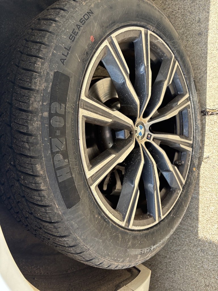 Used 2021 BMW X5 xDrive40i w/ M Sport Package image 10