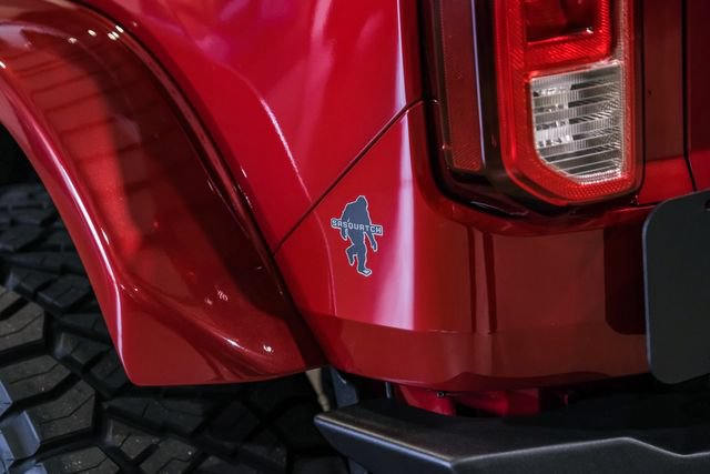 Used 2025 Ford Bronco Heritage Edition AWD/4WD image 46