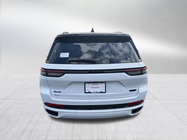 New 2025 Jeep Grand Cherokee Summit image 6