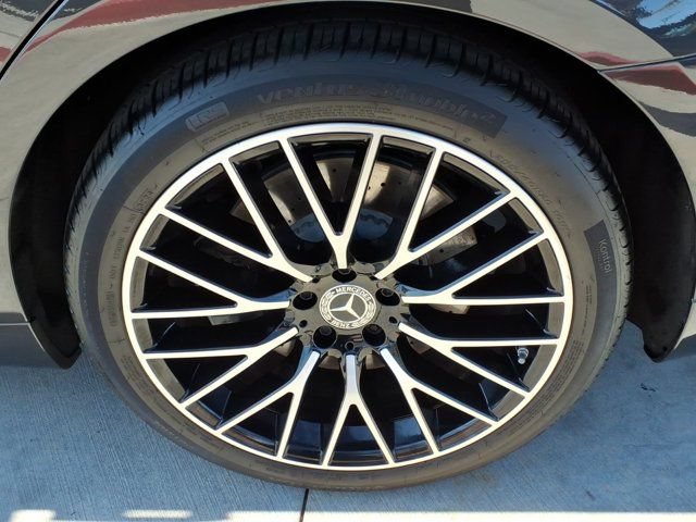 Certified 2022 Mercedes-Benz S 500 4MATIC image 24