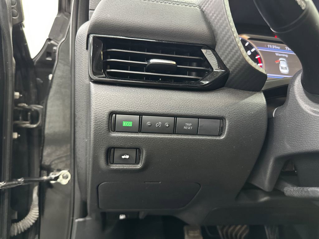 Used 2024 Nissan Sentra SV image 29