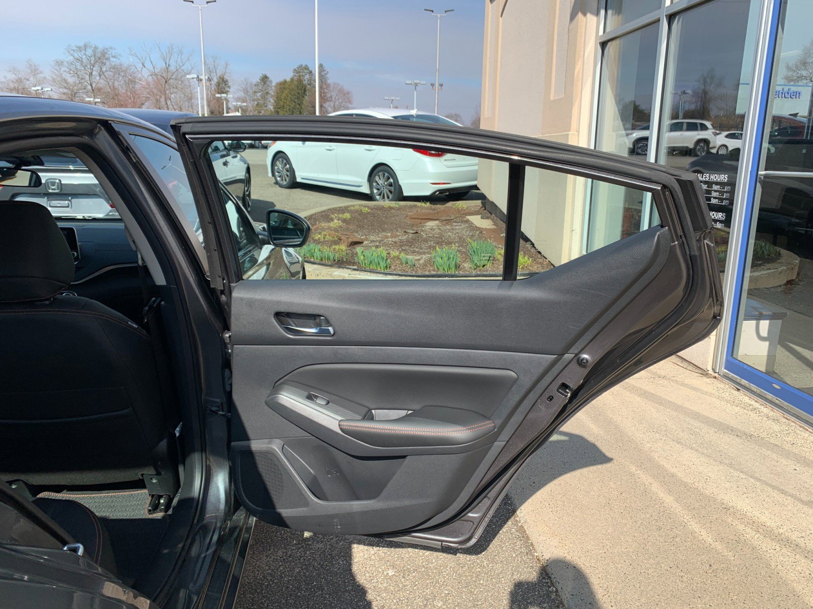 Used 2022 Nissan Altima 2.5 SR image 29