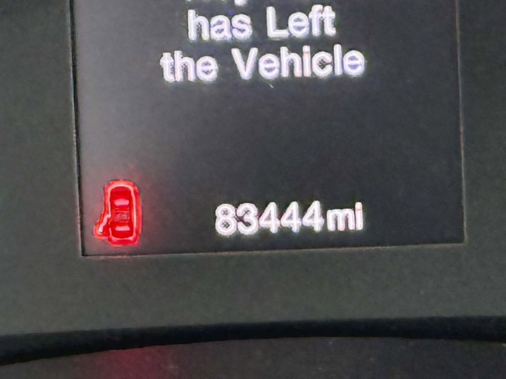 Used 2020 Jeep Renegade Latitude w/ Cold Weather Group image 23