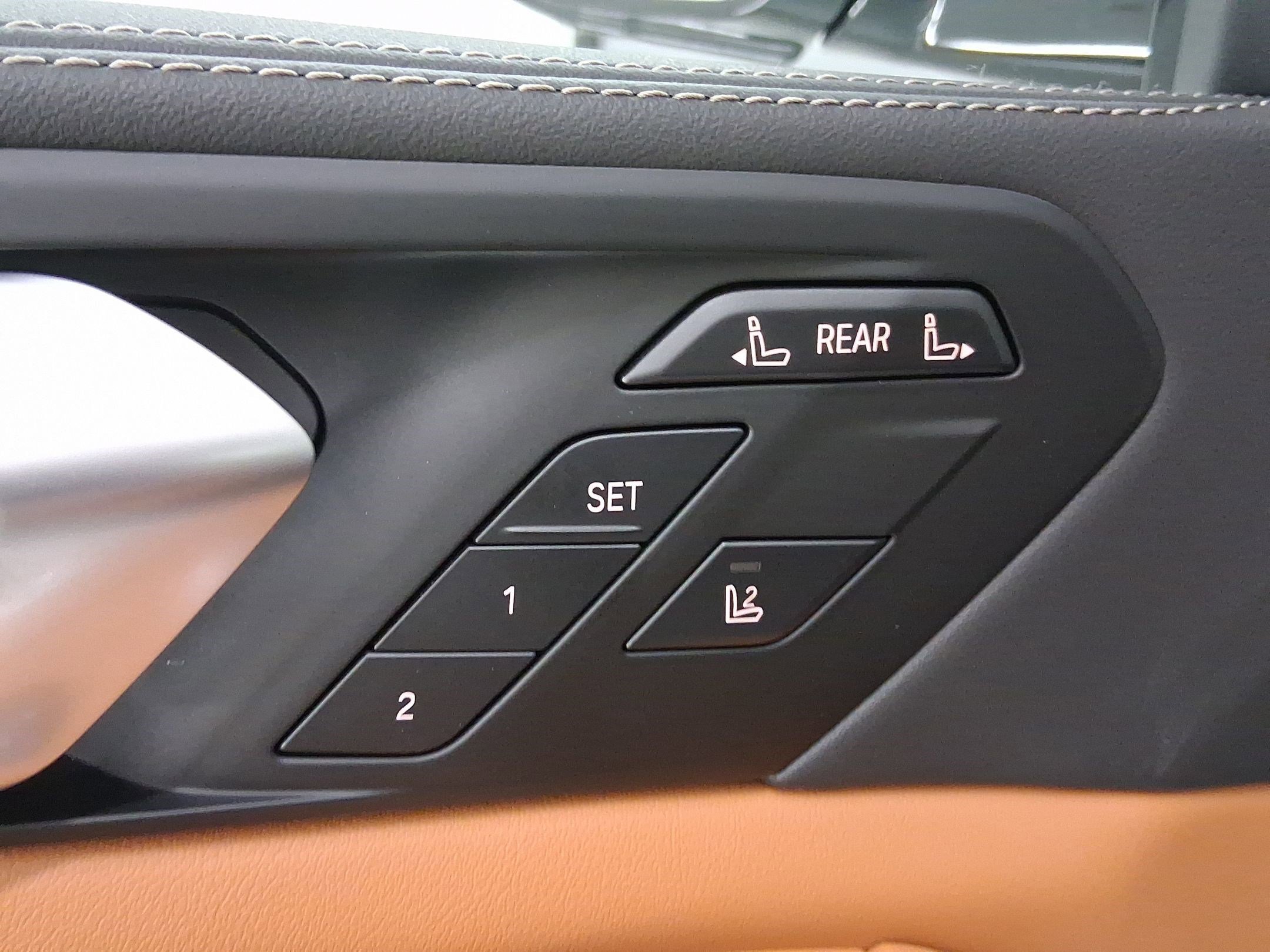 New 2026 BMW X7 xDrive40i w/ M Sport Package image 15