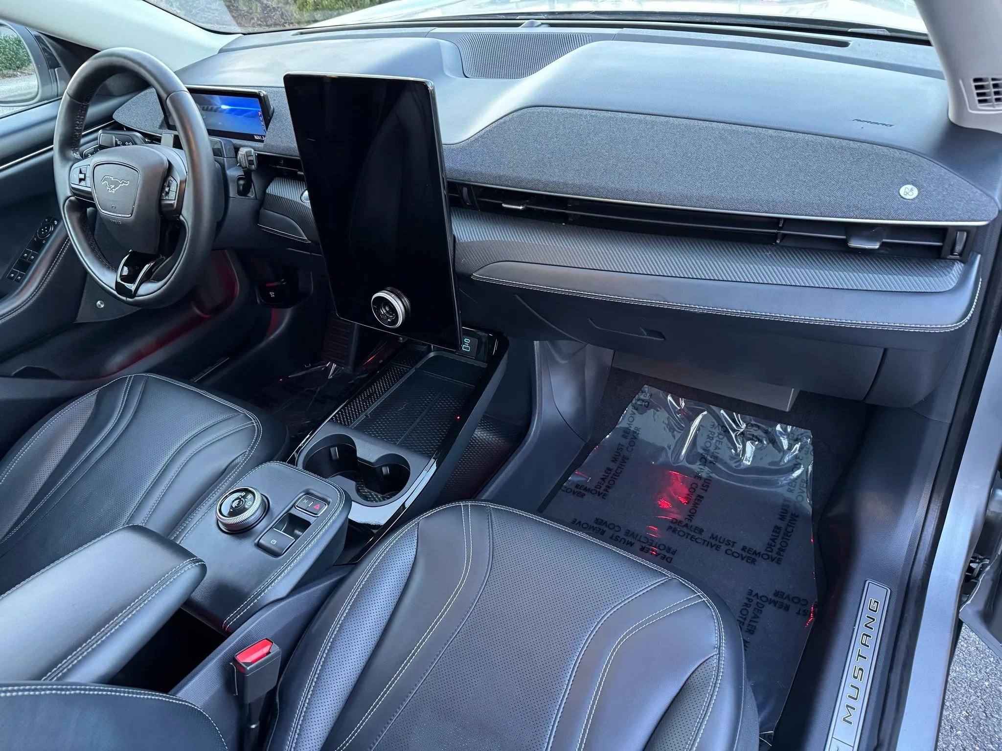 Used 2021 Ford Mustang Mach-E Premium image 23