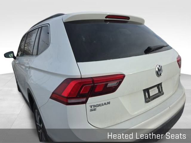 Used 2018 Volkswagen Tiguan SE w/ Panoramic Sunroof Package image 6
